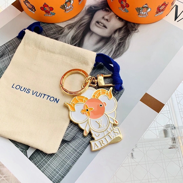 ブランドキーホルダー背面デザイン